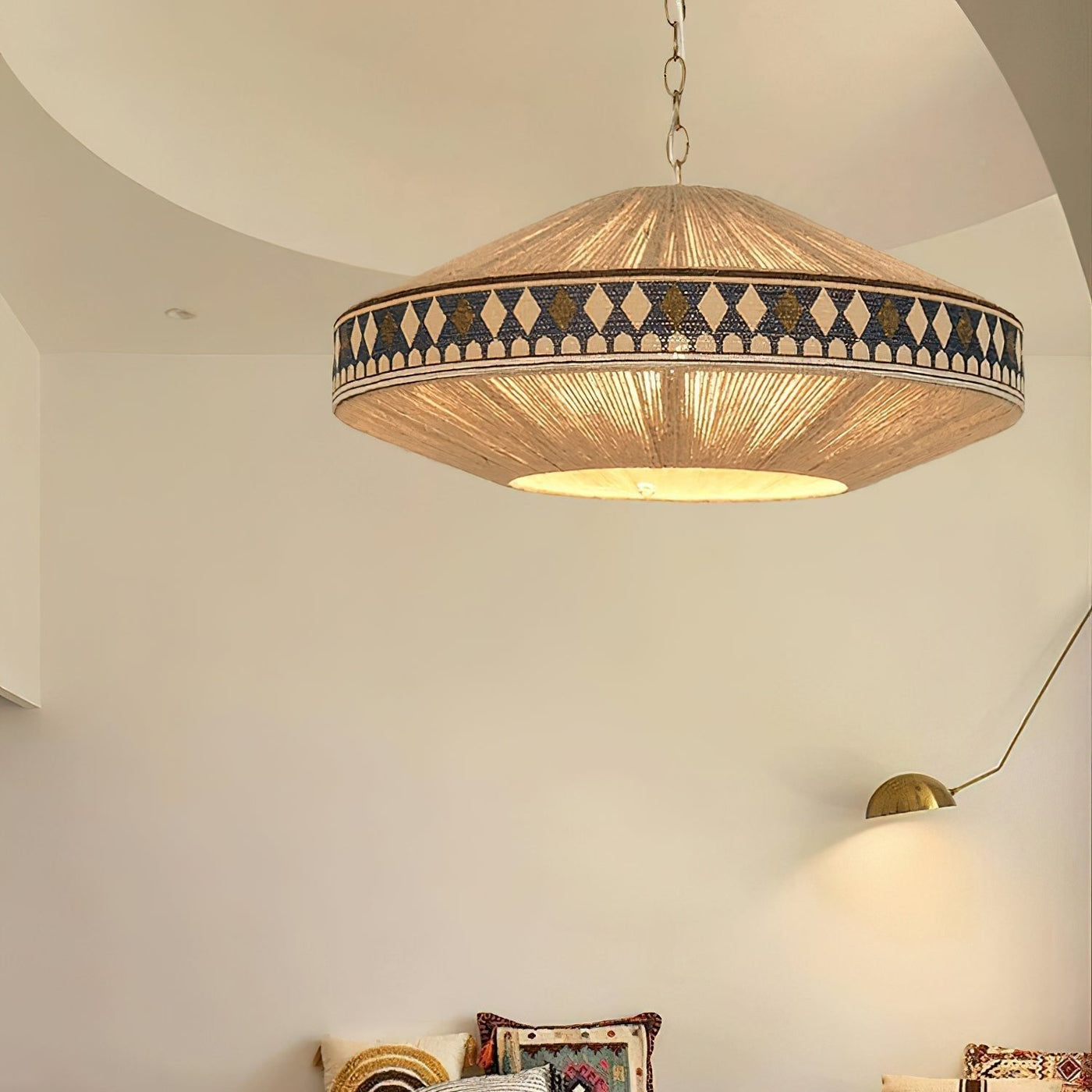 Bohemian Fringe Pendant Light – A Blend of Art and Elegance