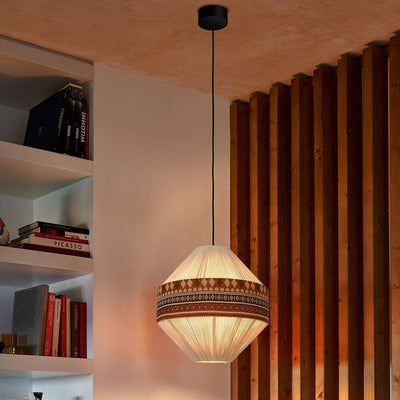 Bohemian Fringe Pendant Light – A Blend of Art and Elegance