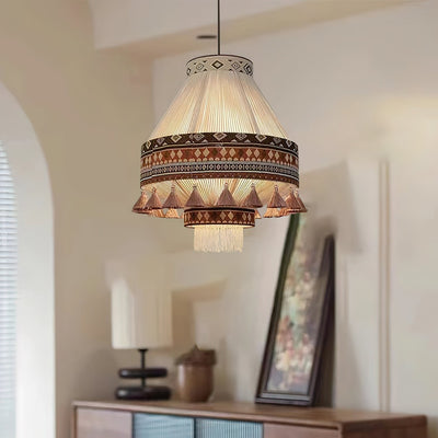 Bohemian Fringe Pendant Light – A Blend of Art and Elegance