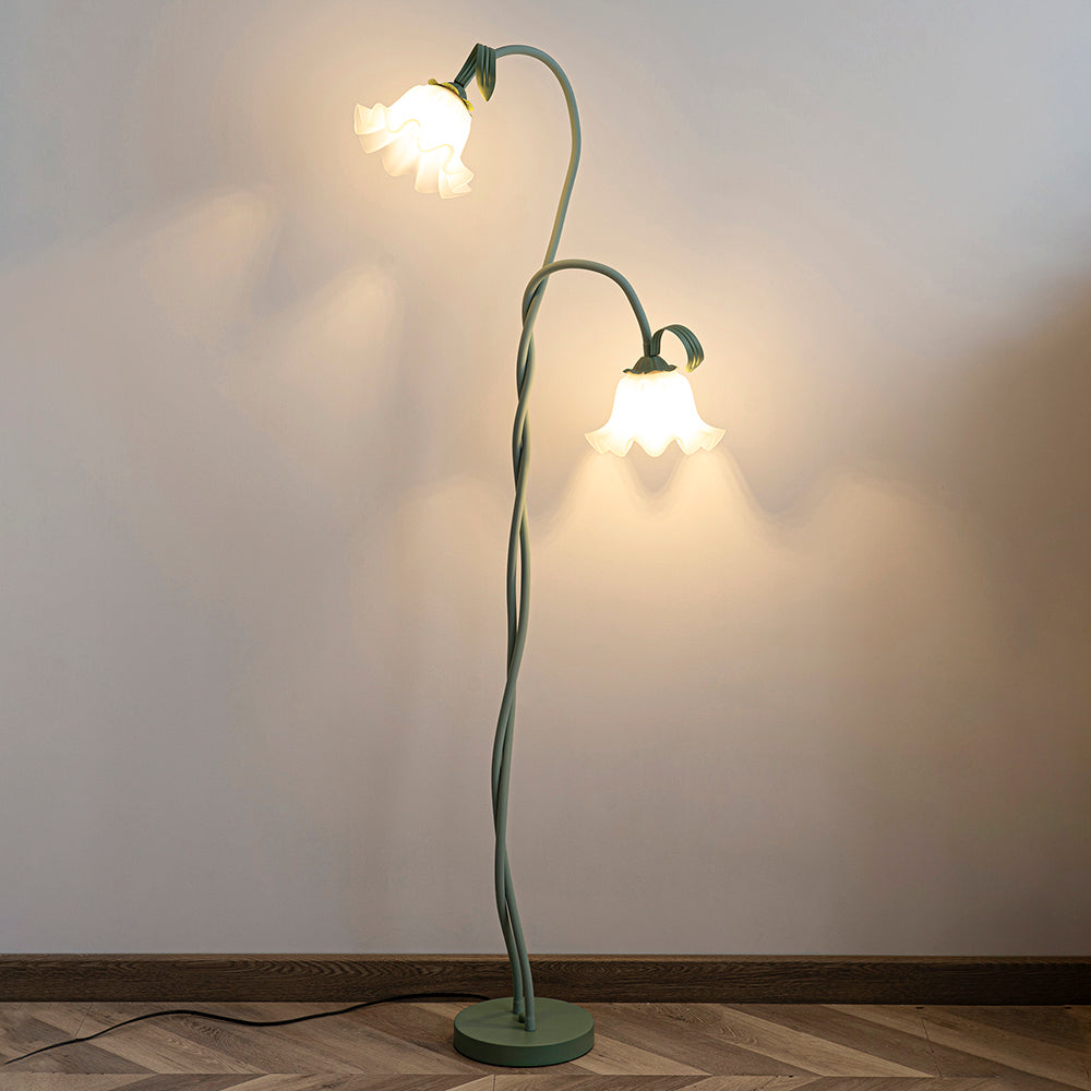 Calla Floor Lamp – Timeless Elegance with Delicate Floral Design