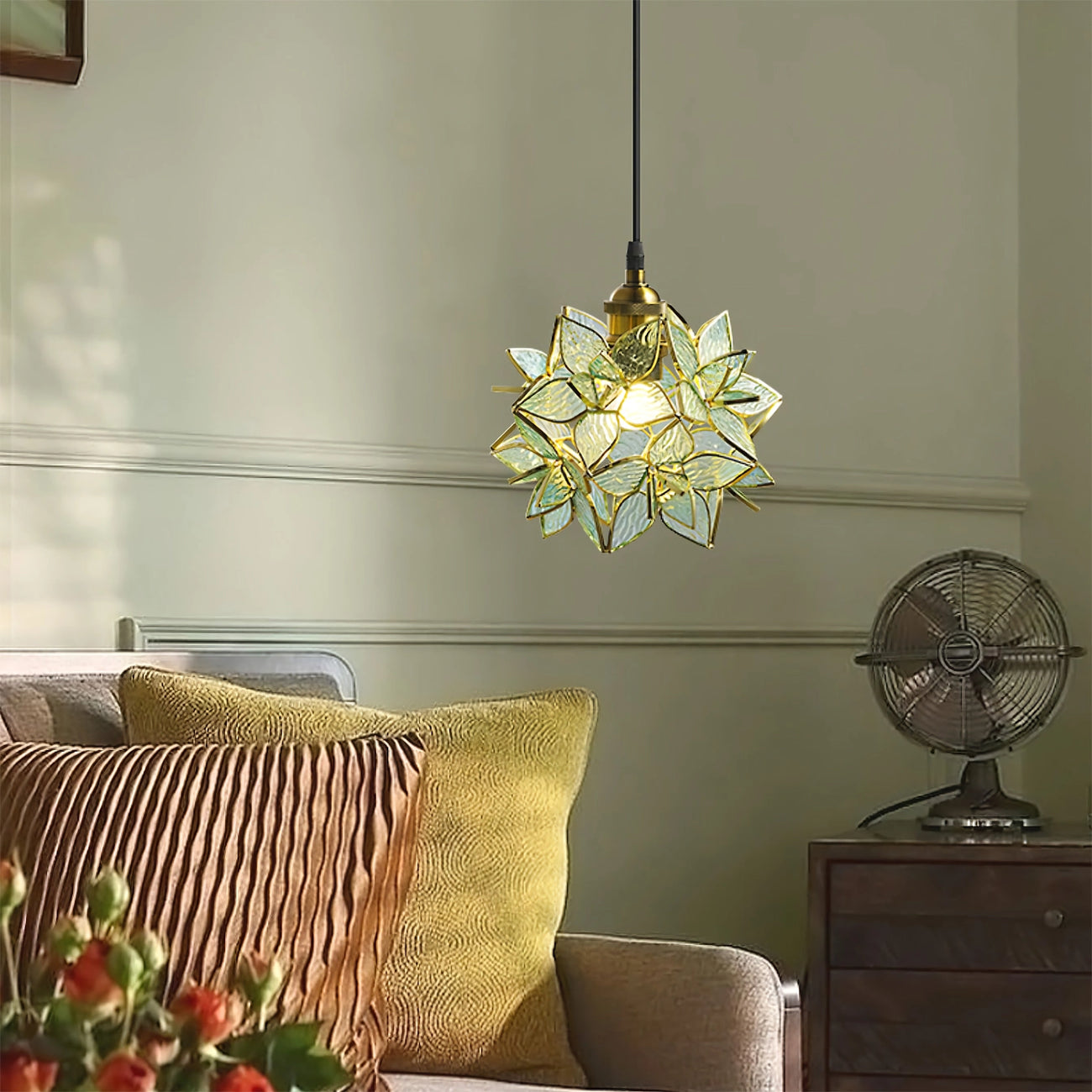 Capiz Shell Pendant Light – Handcrafted Elegance with Natural Translucence