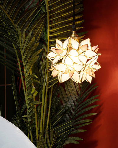 Capiz Shell Pendant Light – Handcrafted Elegance with Natural Translucence
