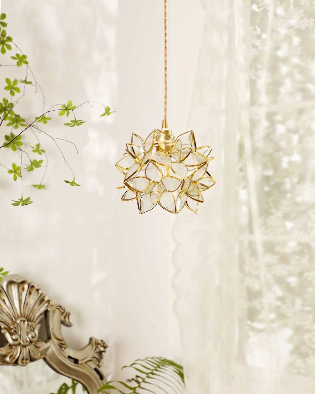 Capiz Shell Pendant Light – Handcrafted Elegance with Natural Translucence