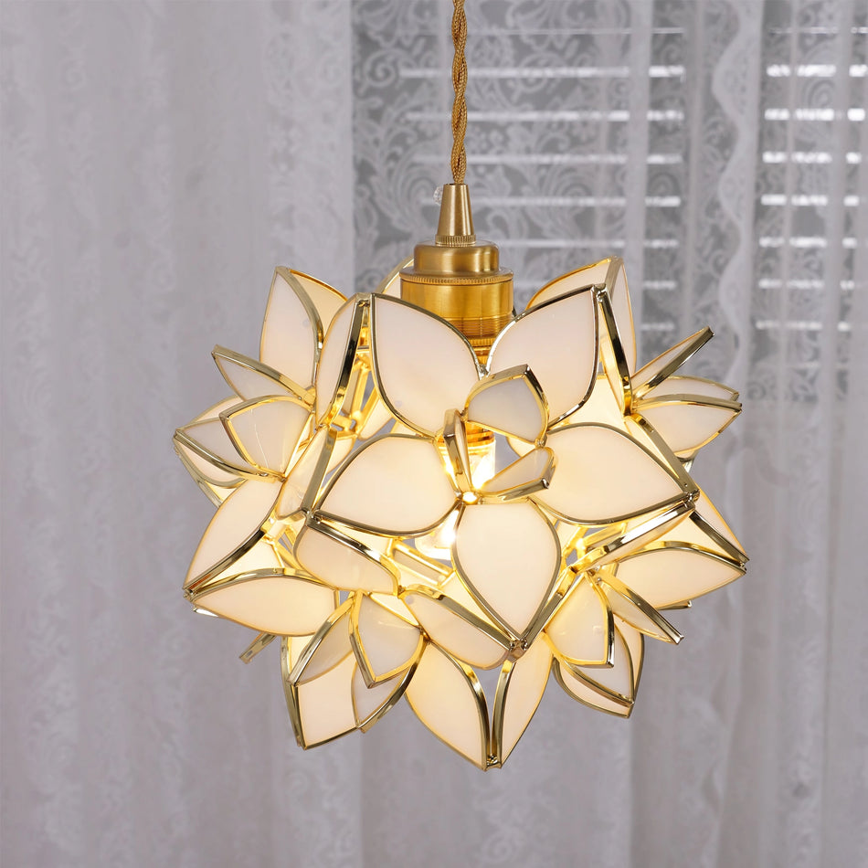 Capiz Shell Pendant Light – Handcrafted Elegance with Natural Translucence