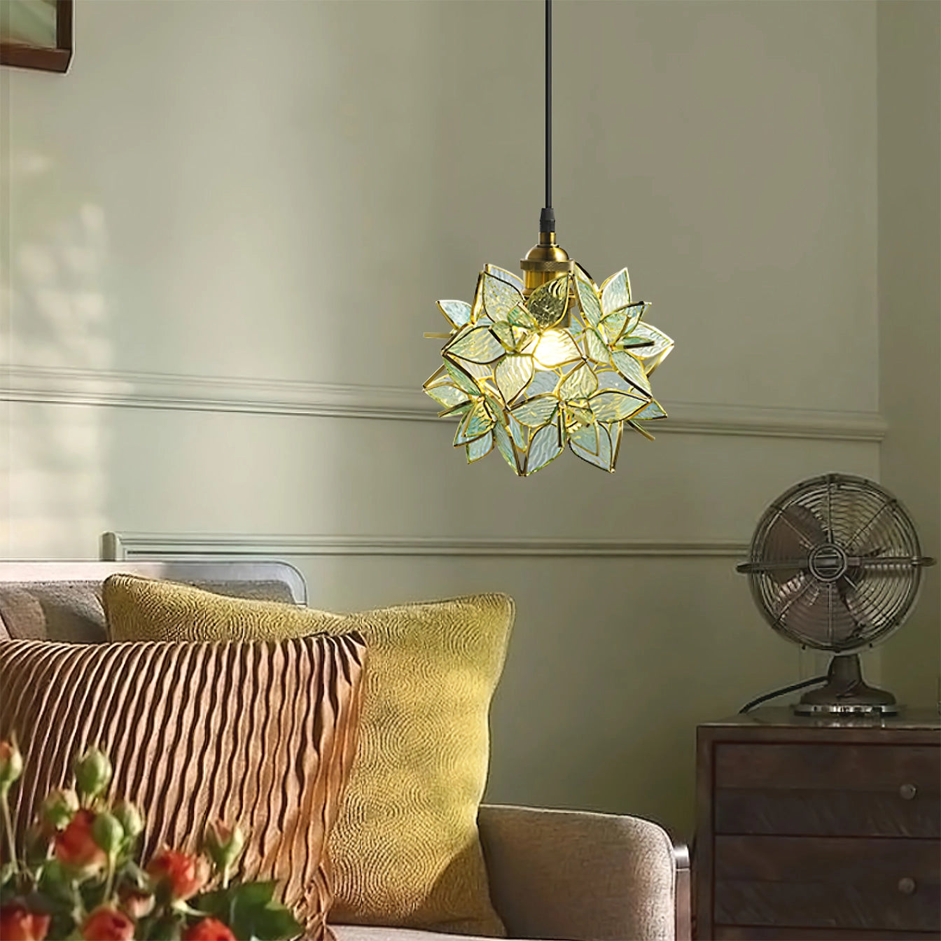 Capiz Shell Pendant Light – Handcrafted Elegance with Natural Translucence