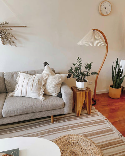 Caprani Floor Lamp – Scandinavian Design with Wood & Linen Shade