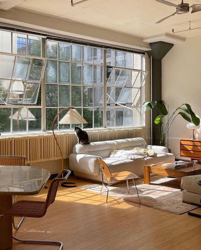 Caprani Floor Lamp – Scandinavian Design with Wood & Linen Shade