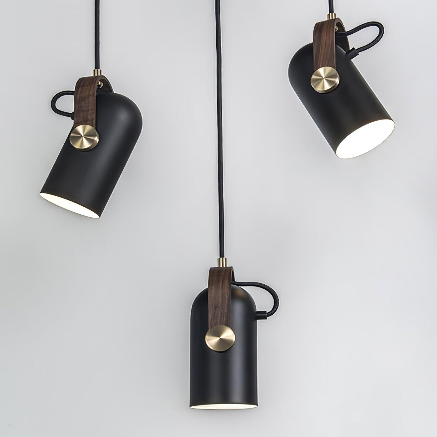 Karronade Pendant Light – Industrial Marine-Inspired Hanging Lamp
