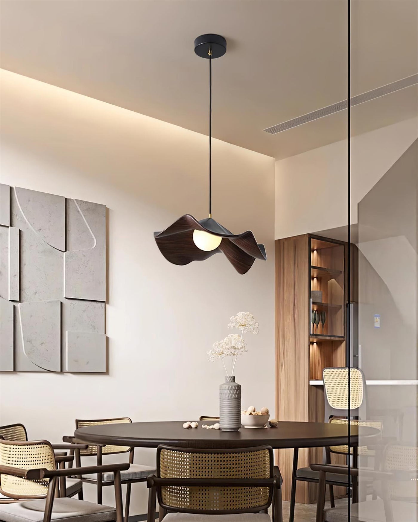 Casia Unique Pendant Light – Nature-Inspired Lotus Leaf Ceiling Lamp