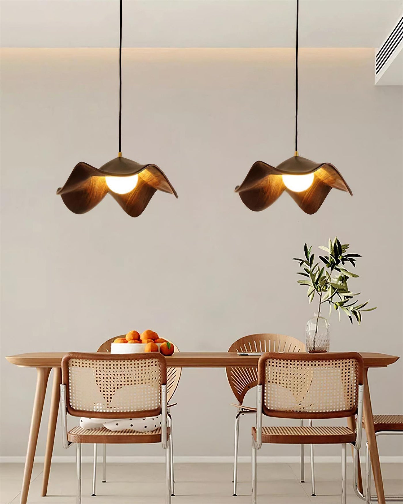 Casia Unique Pendant Light – Nature-Inspired Lotus Leaf Ceiling Lamp