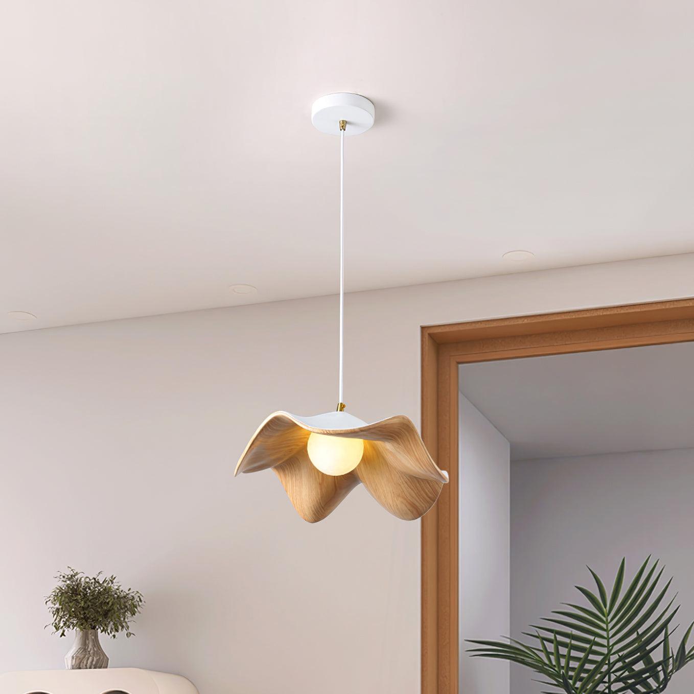 Casia Unique Pendant Light – Nature-Inspired Lotus Leaf Ceiling Lamp