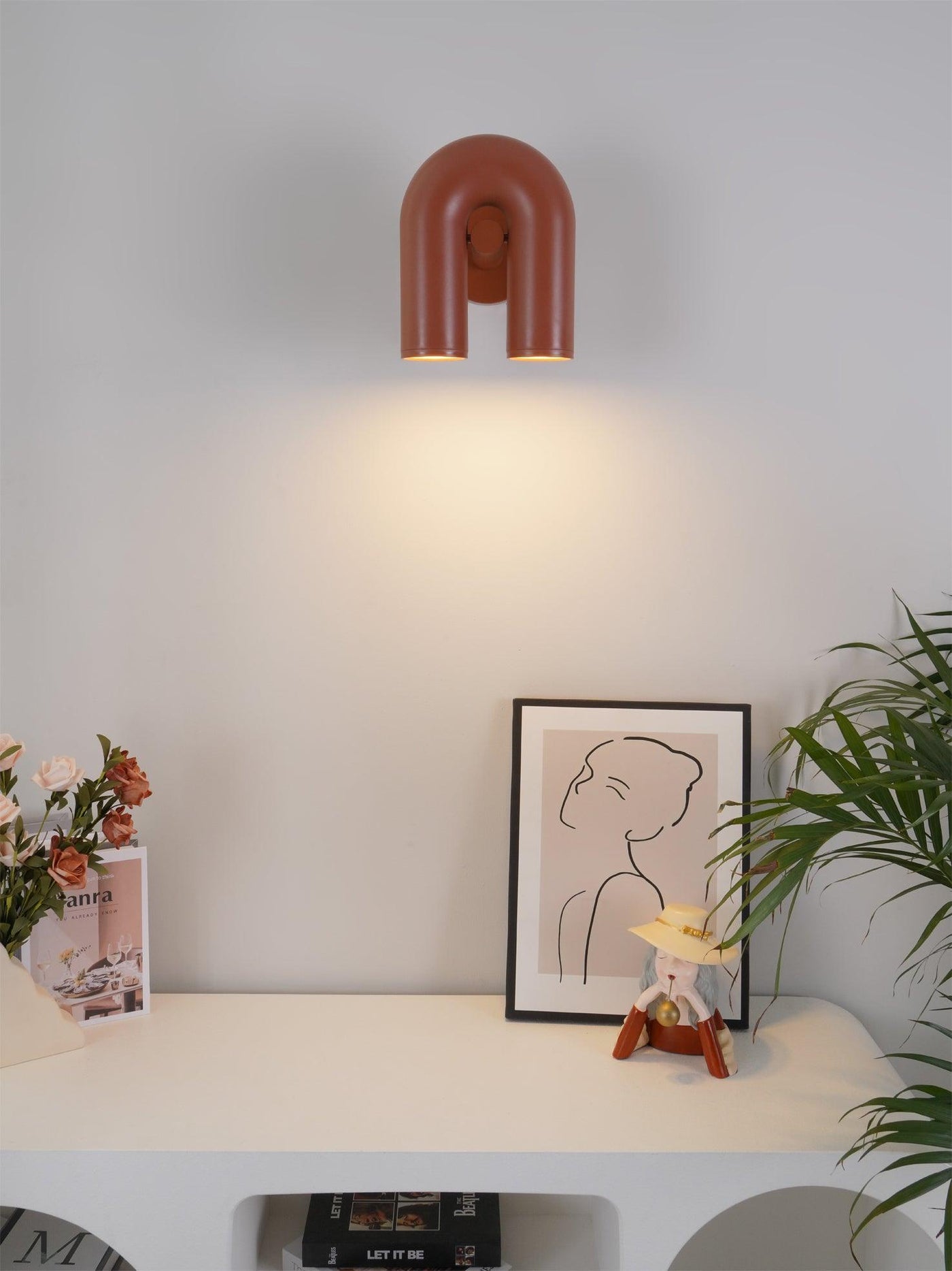 Cirkus Adjustable LED Light – Playful & Versatile Modern Lighting