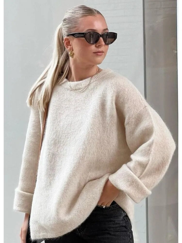 Clara Sweater – Chic, Soft & Versatile Knit for Effortless Elegance