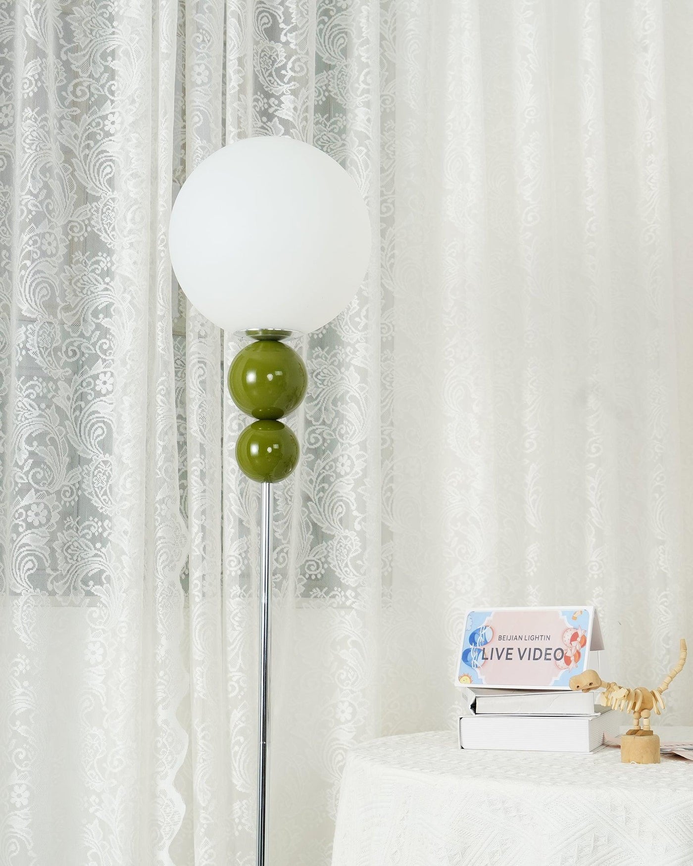 Clavel Floor Lamp – Elegant Metal & Glass Design for Modern Interiors