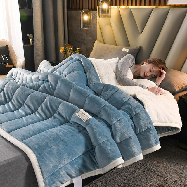LammeFleece – The Ultimate Cozy & Stylish Blanket of the Year