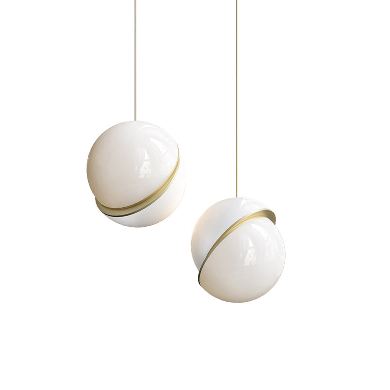 CrescentGlow Pendant Light – Elegant Lunar-Inspired Illumination