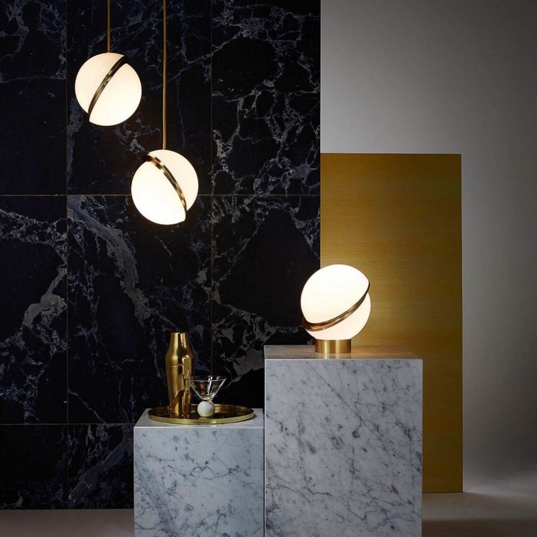 CrescentGlow Pendant Light – Elegant Lunar-Inspired Illumination