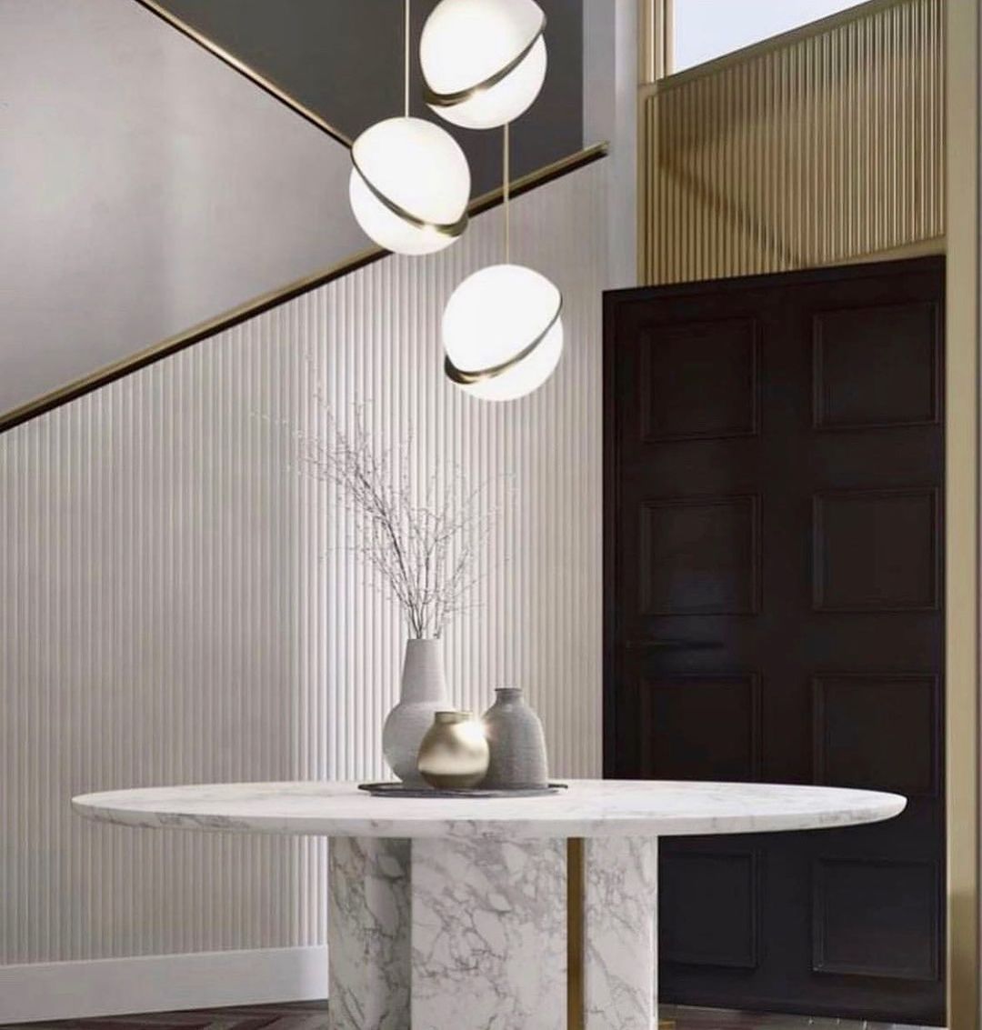 CrescentGlow Pendant Light – Elegant Lunar-Inspired Illumination