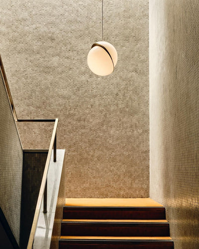 CrescentGlow Pendant Light – Elegant Lunar-Inspired Illumination