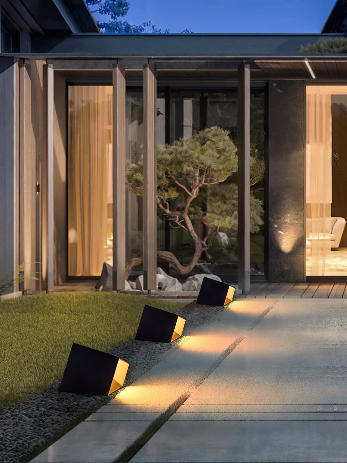 Cube Garden Solar Light – Modern Outdoor LED Lantern with Remote Control