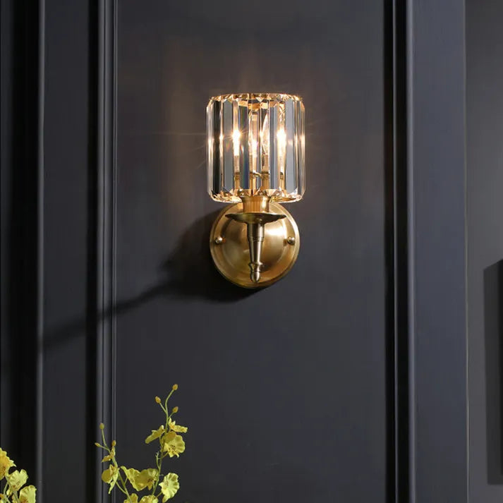 Vintage Luxury Crystal Wall Light – Timeless Elegance with a Touch of Glamour