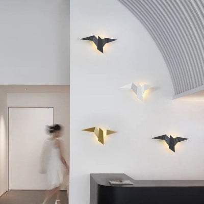 Creative Iron Bird Wall Light – Artistic LED Wall Lamp for Unique Interiors