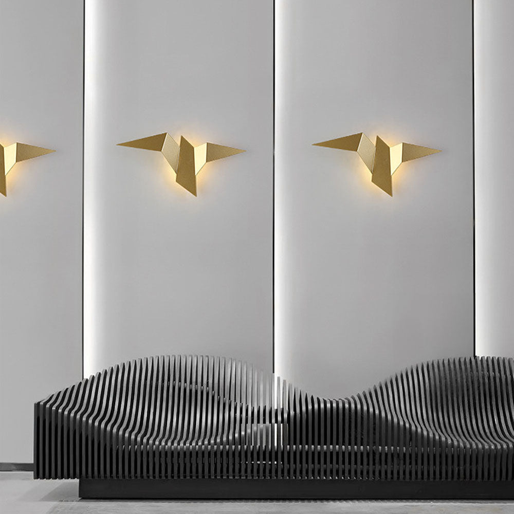 Creative Iron Bird Wall Light – Artistic LED Wall Lamp for Unique Interiors