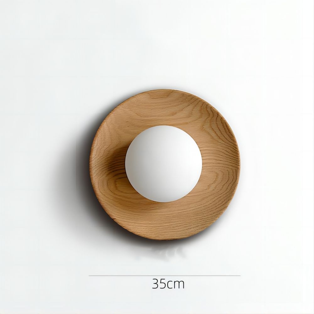 Minimalist White Wood Wall Light – A Timeless Blend of Simplicity & Style