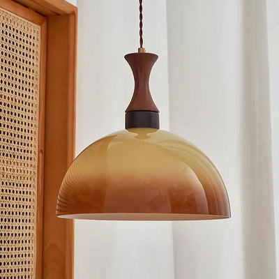 Retro Amber Glass Farmhouse Pendant Light – Vintage Charm with Rustic Elegance
