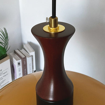 Retro Amber Glass Farmhouse Pendant Light – Vintage Charm with Rustic Elegance
