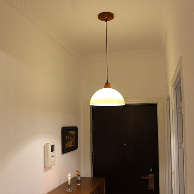 Retro Amber Glass Farmhouse Pendant Light – Vintage Charm with Rustic Elegance