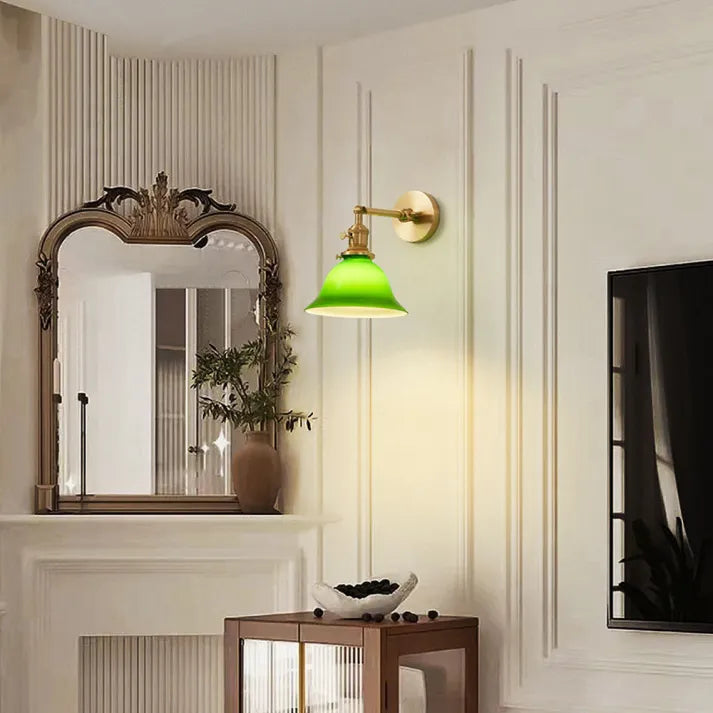 Vintage Green Adjustable Wall Light – Classic Design with Modern Flexibility