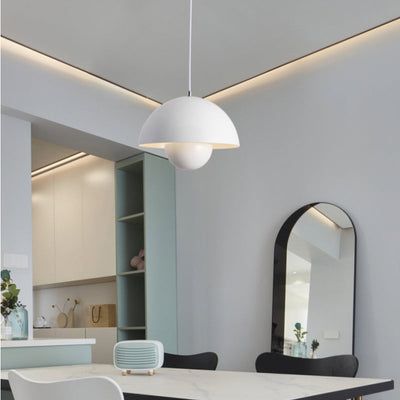 Auroraglo V2 Pendant Light – Elegant & Minimalist Lighting for a Cozy Atmosphere