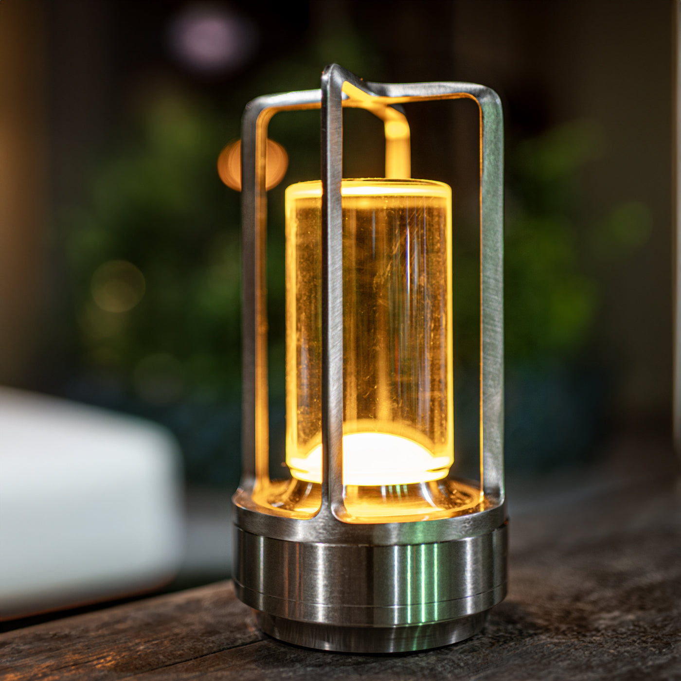 CrystalGlow Luxury Lamp – Wireless Rechargeable LED Light with Elegant Crystal Diffuser
