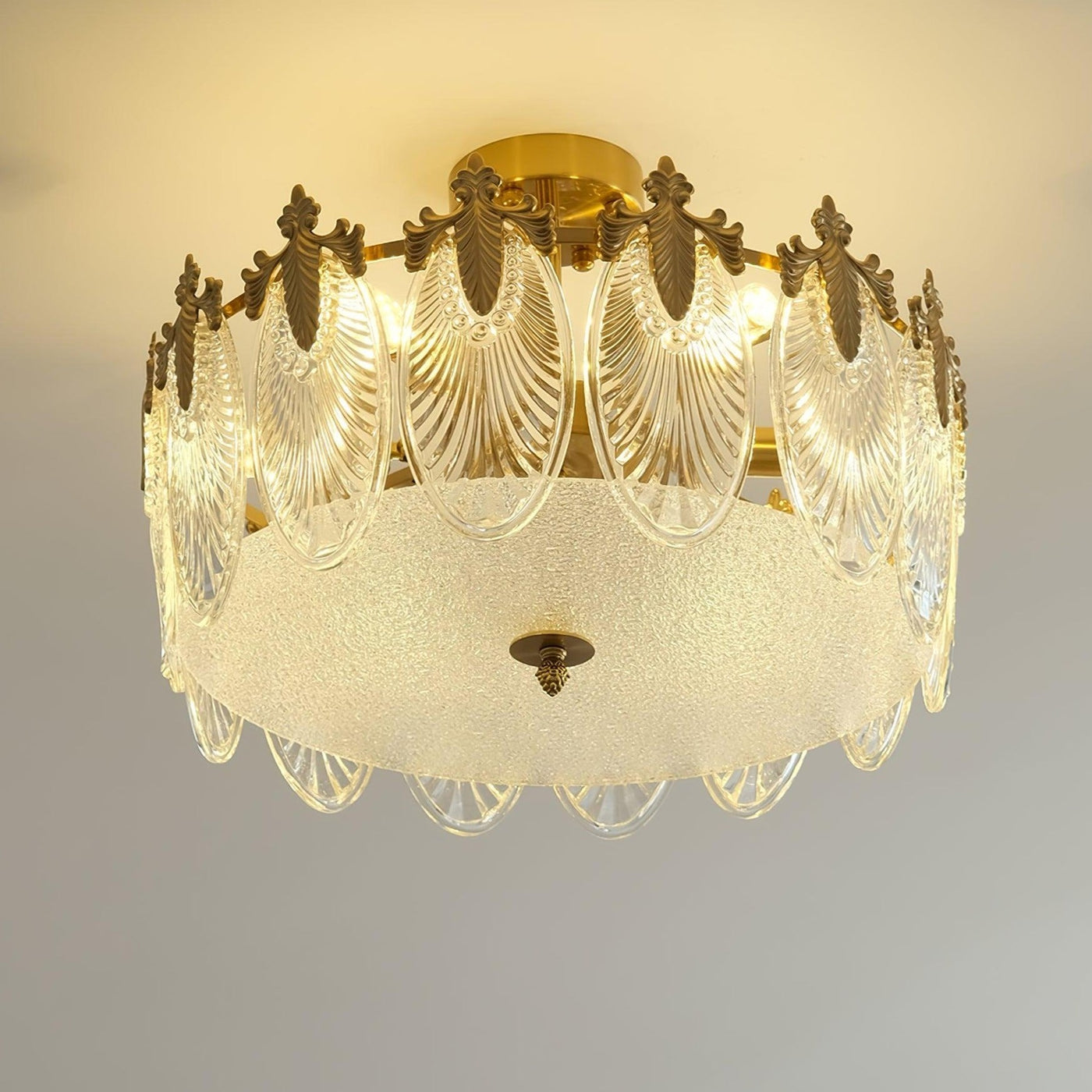 Round Glass Pattern Chandelier – Elegant Decorative Ceiling Light