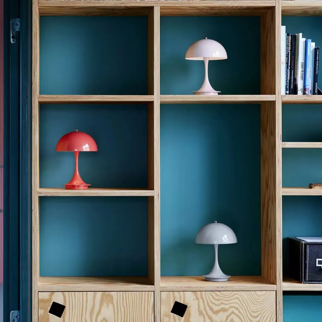 Luxe ÉclatLumière Table Lamp – Elegant Design for a Luxurious Interior