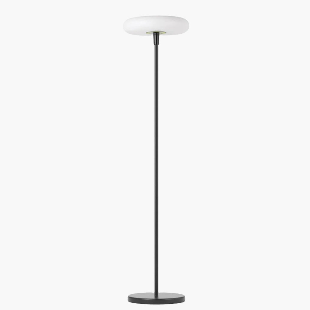 Signature Outdoor Solar Light – Stylish & Energy-Efficient Garden Illumination