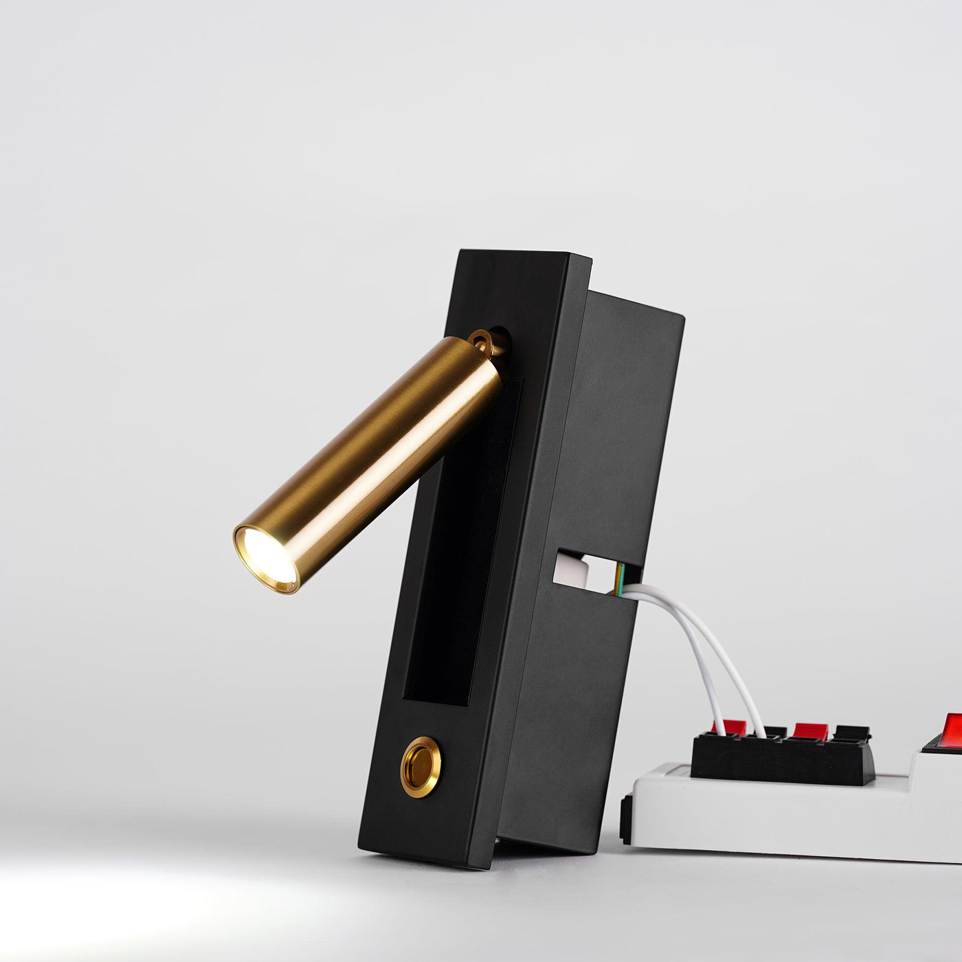 Embedded Bedside Sconce – Minimalist LED Wall Light for a Sleek & Modern Look