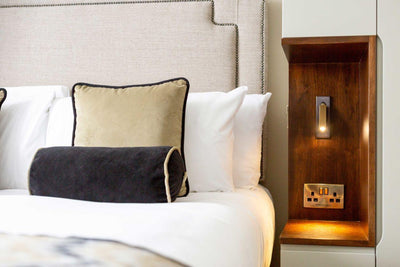 Embedded Bedside Sconce – Minimalist LED Wall Light for a Sleek & Modern Look