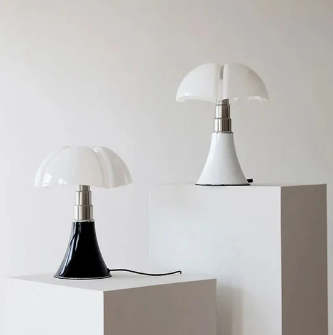 Fleur Table Lamp – Elegant and Functional Design for Your Space