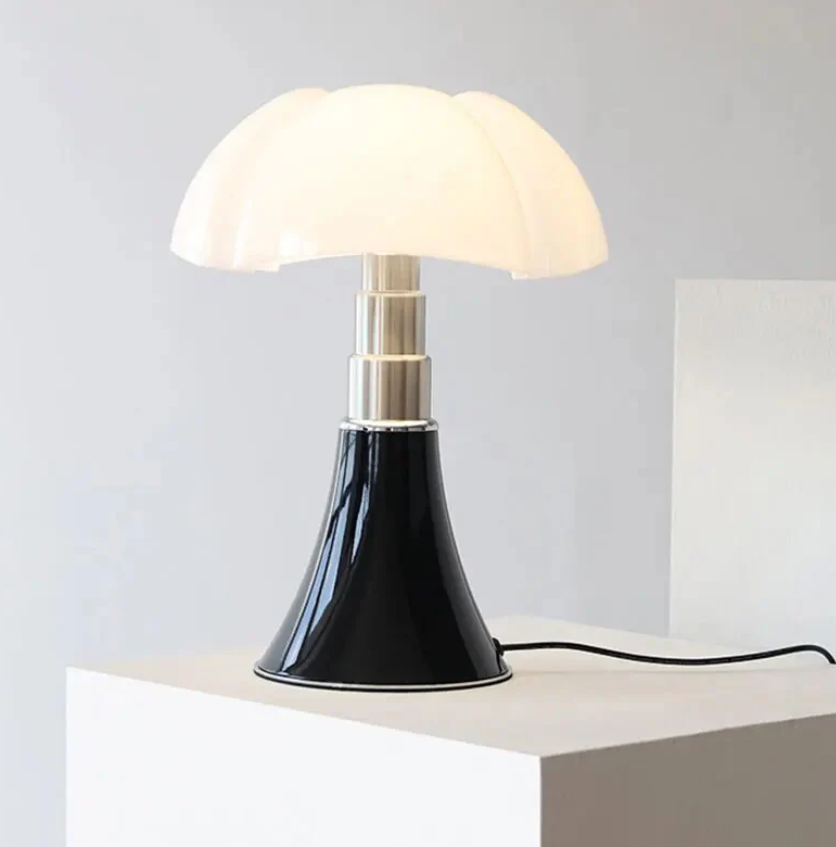 Fleur Table Lamp – Elegant and Functional Design for Your Space