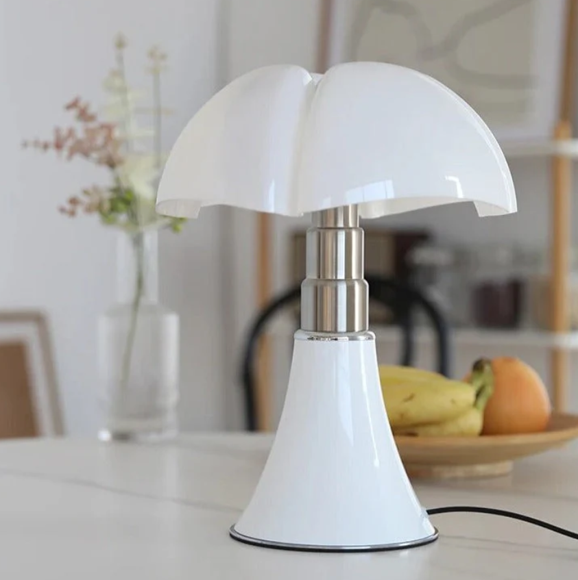 Fleur Table Lamp – Elegant and Functional Design for Your Space
