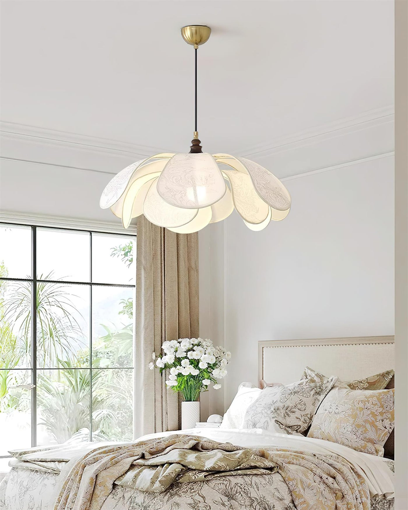 Florina Pendant Light – Elegant Floral-Inspired Hanging Lamp (E26/E27)
