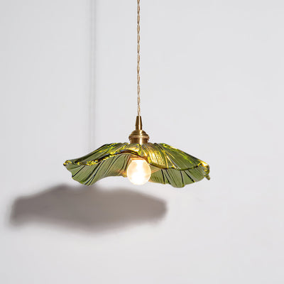 Flower Glass Pendant Light – A Touch of Nostalgic Elegance