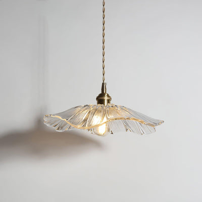 Flower Glass Pendant Light – A Touch of Nostalgic Elegance