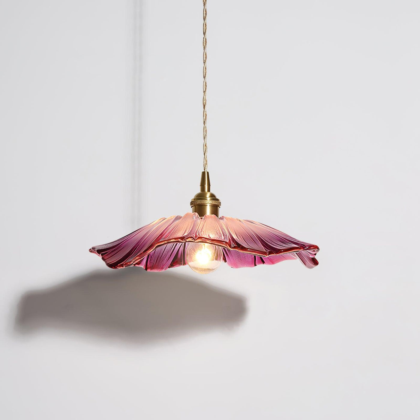 Flower Glass Pendant Light – A Touch of Nostalgic Elegance