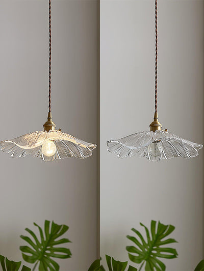 Flower Glass Pendant Light – A Touch of Nostalgic Elegance