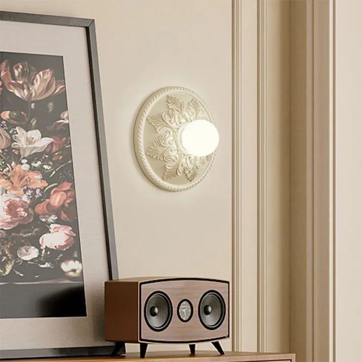 Modern Resin Wall Light – Elegant Coffee-Toned Contemporary Design