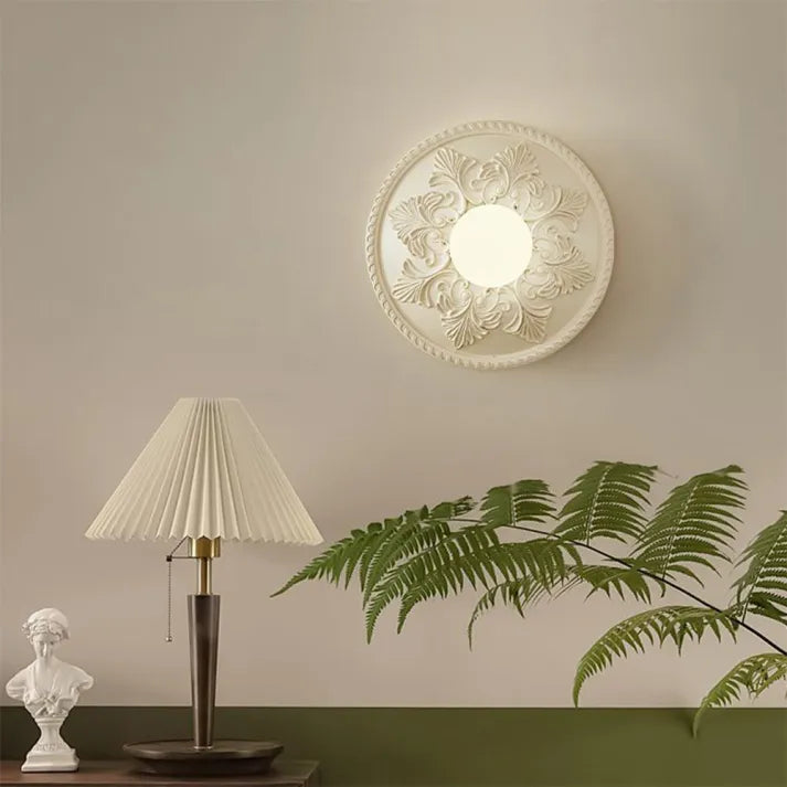 Modern Resin Wall Light – Elegant Coffee-Toned Contemporary Design