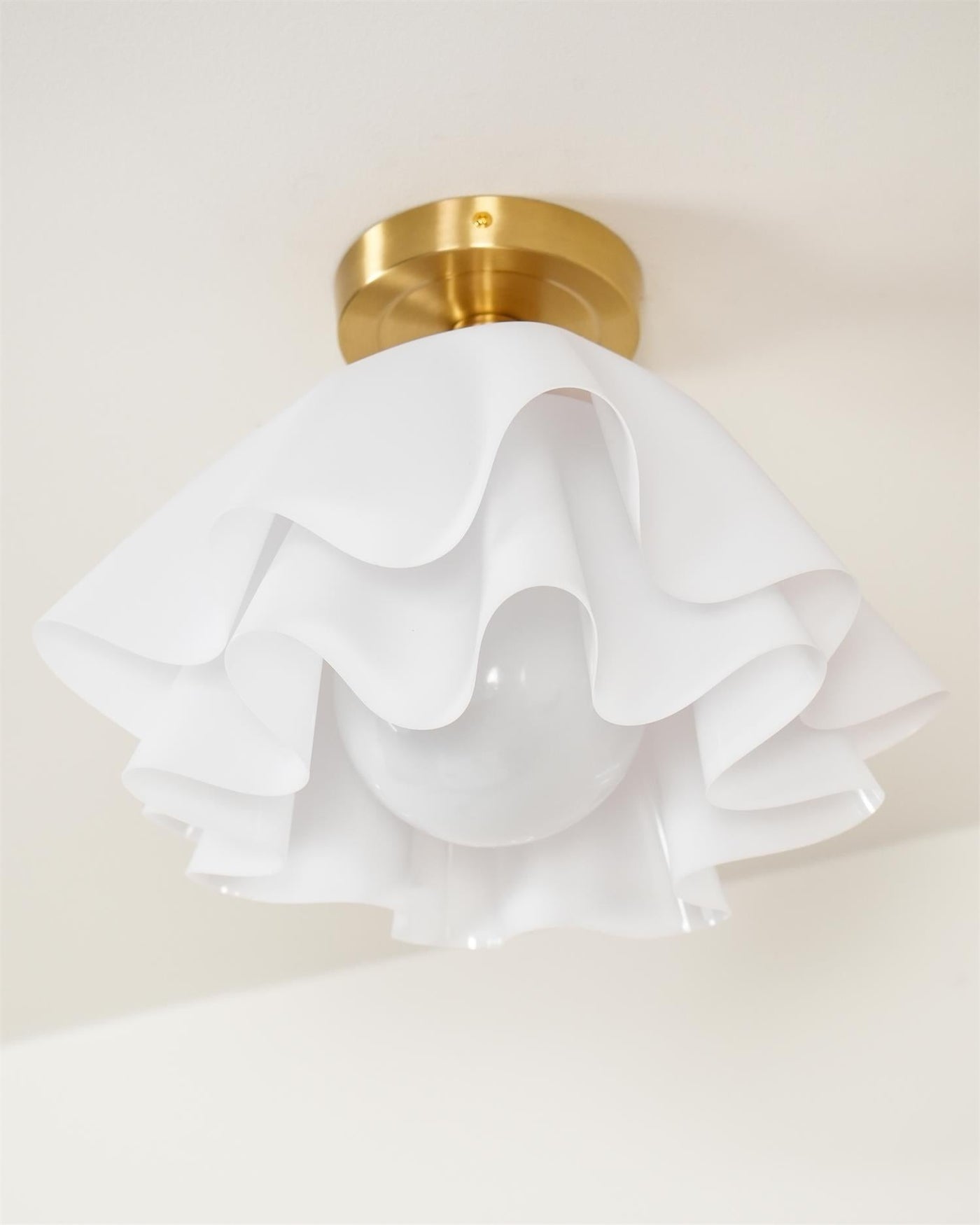 Gailon Ceiling Light – Elegant Folded Copper LED Fixture (E27, Modern Design)